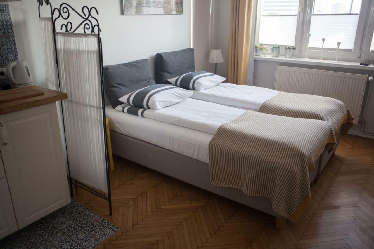 Rondo Mogilskie * Krakow
